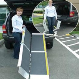 EZ-ACCESS :: EZ-Access Trifold Ramp Advantage Series
