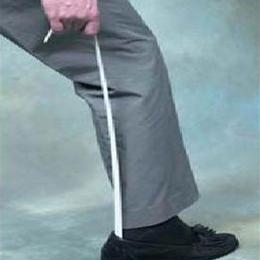 Coated Shoe Horn :: The Coated shoe horn is epoxy coated steel helps people to put o